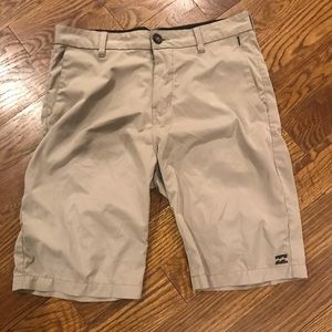 Men’s billabong shorts